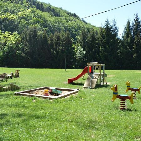 Mobilheim Kemp Rožnov pod Radhoštěm Eksteriør billede